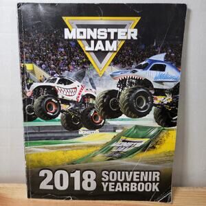 BOOK Monster Jam 2018 Souvenir Yearbook (paperback)